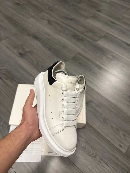 Buty-Trampk-Alexander McQueen Oversized White Black R.42