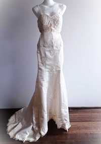Suknia ślubna A-Line kremowa