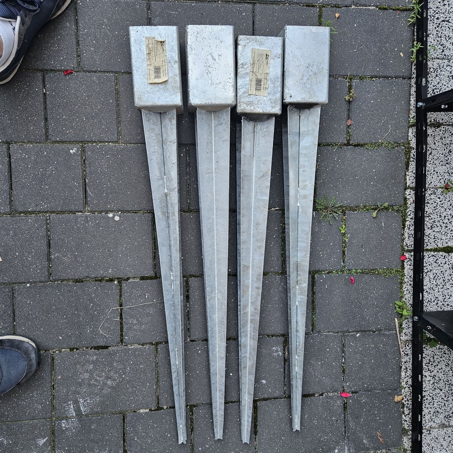 Podstawa słupa wbijana  4 szt komplet