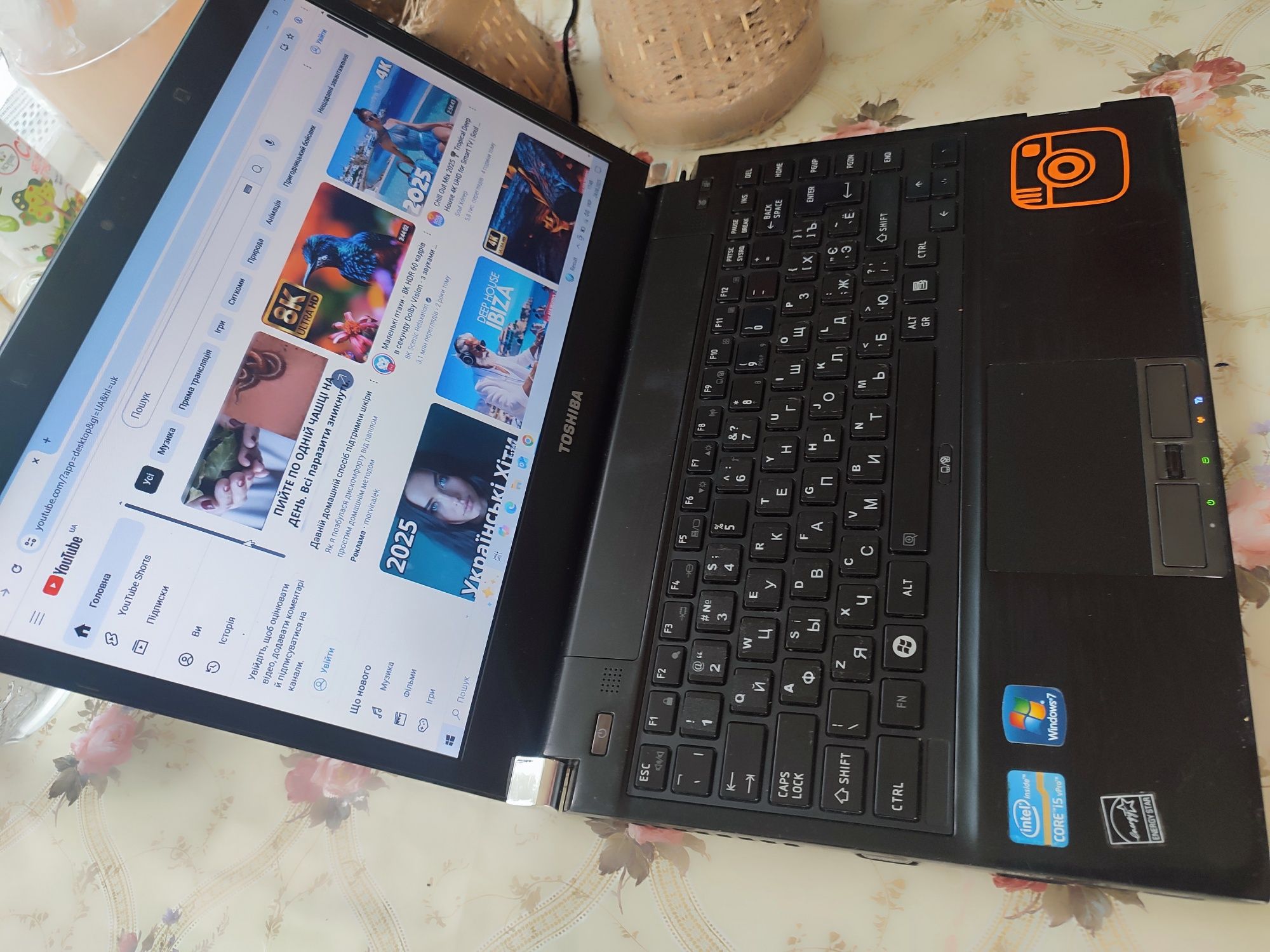 Ноутбук Toshiba 4-ядра i5-2520M/RAM-6GB/HDD-1TБ/SSD-120GB