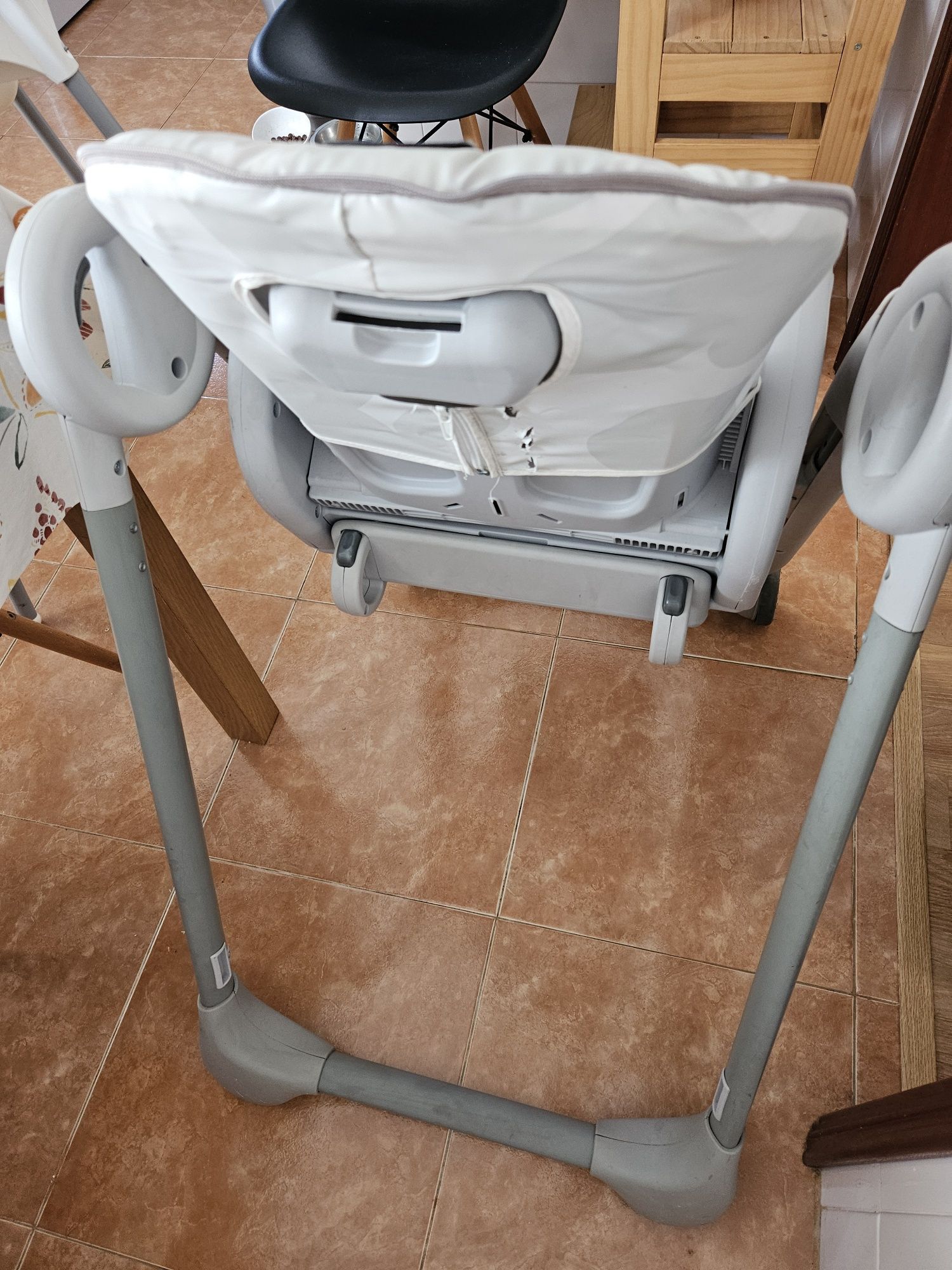 Cadeira refeição Chicco Polly Progres5