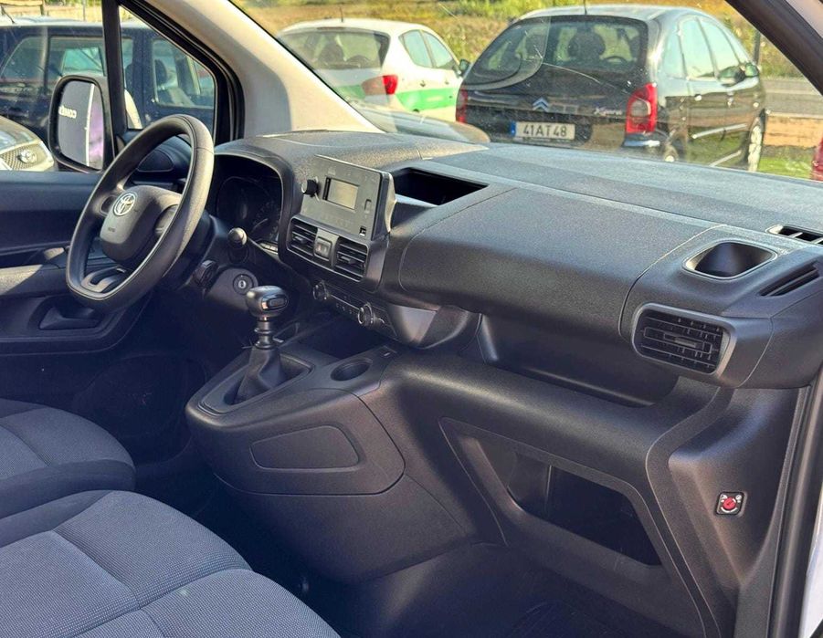 Toyota Proace City 1.5 D- 2023 GARANTIA NA MARCA