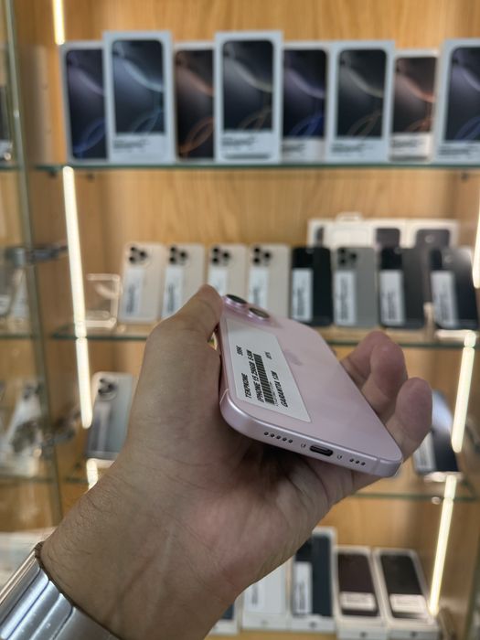 IPHONE 15 256GB COMO NOVO