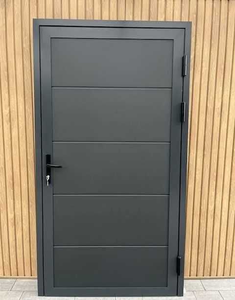 Brama przemysłowa bramy pionowa VERTICAL skośna przewyższenie