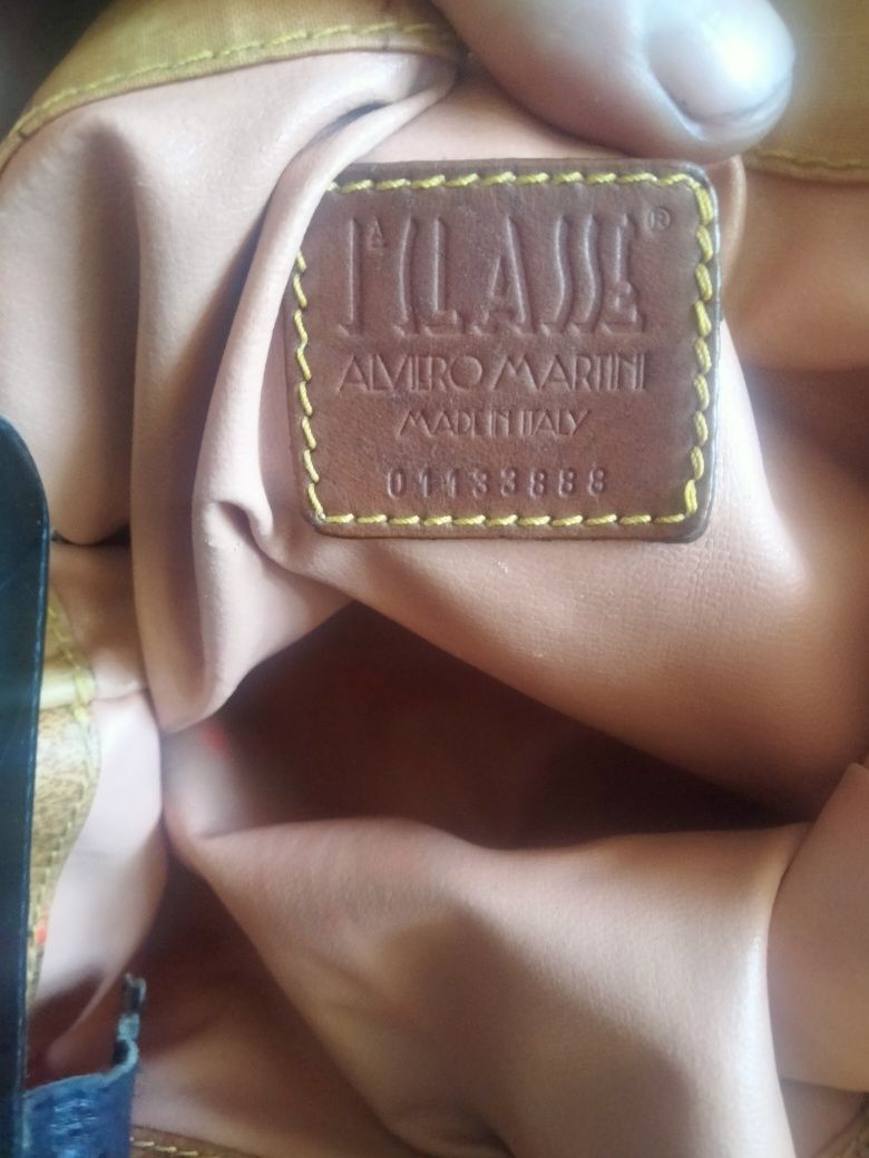 Итальянски фирменный рюкзак Alviero Martini