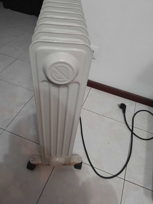 Aquecedor a óleo como novo