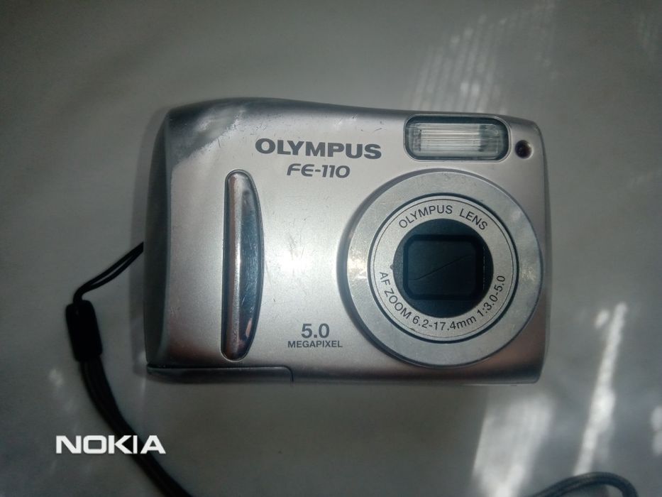 Продам одним лотом за 3 шт  Оlympus FE-130  FE-110  C-300