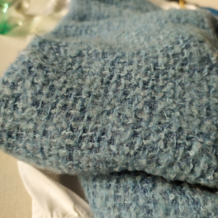 Голуба спідниця трапеція букле Topshop