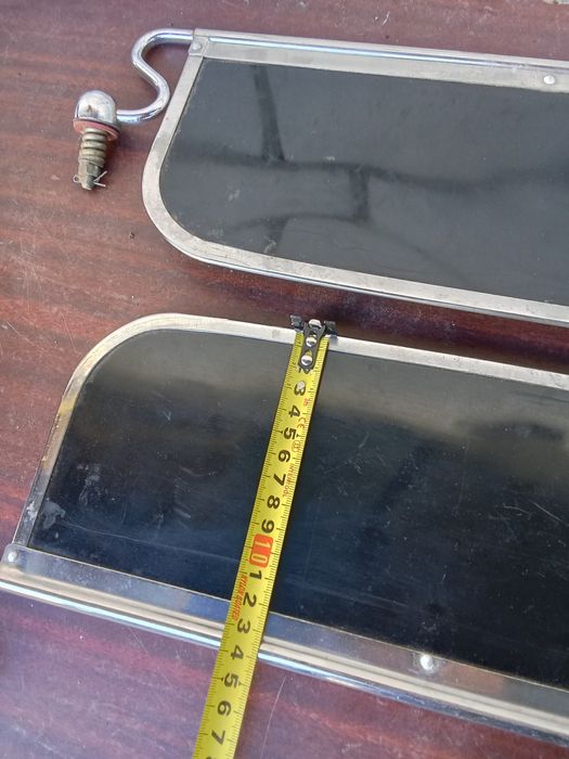 Козирки салона ретро автомобля