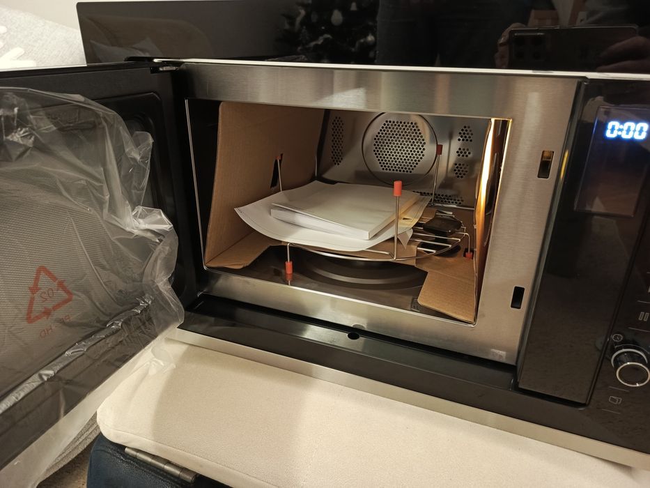 Kuchenka mikrofalowa BEKO, do zabudowy.