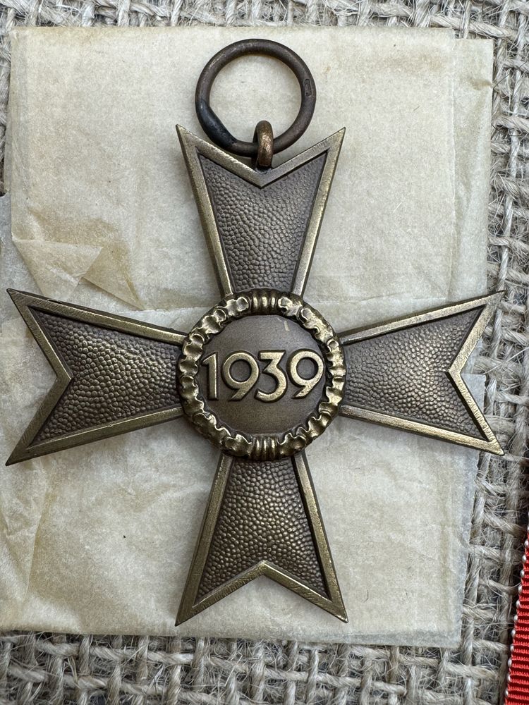 Krzyż kvk syg 1 Deschler total mint