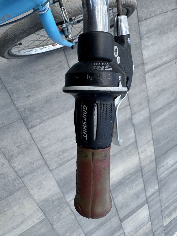 Rower dziecięcy B'TWIN Poply 300 koła 24" rama 12".