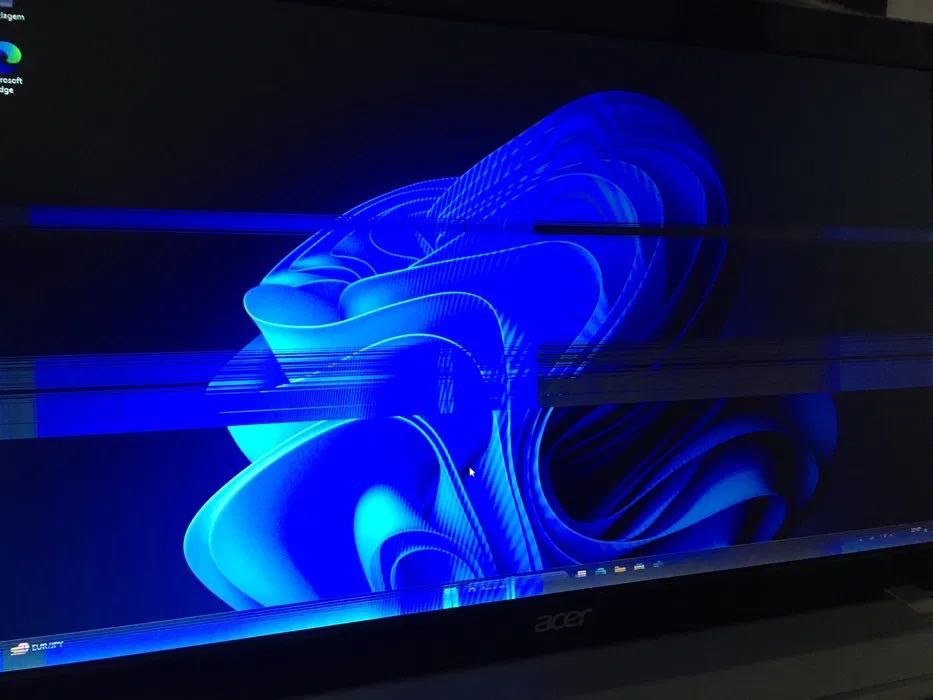 PC Portatil Intel i7, ecra de 17,3” Full HD, Blu-Ray