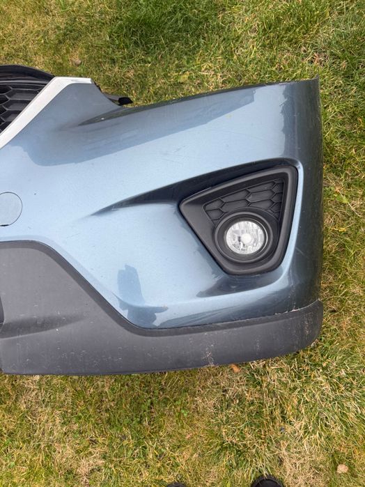 Передній бампер / решітка радіатора бампера Mazda CX-5 2012 - 2015