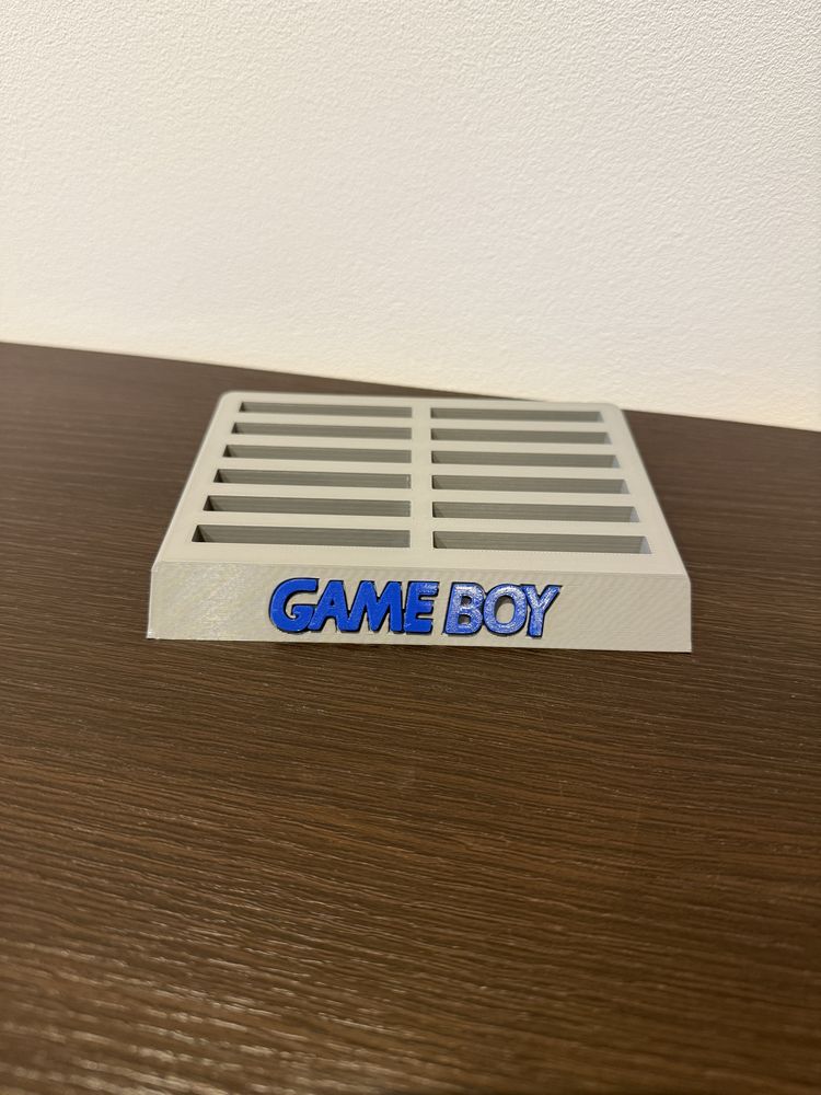 Stojak podstawka na gry Gameboy