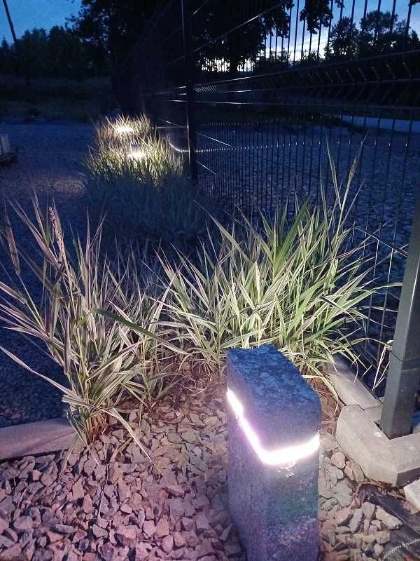 Granitowa Lampa Ogrodowa LED 12/24/230V