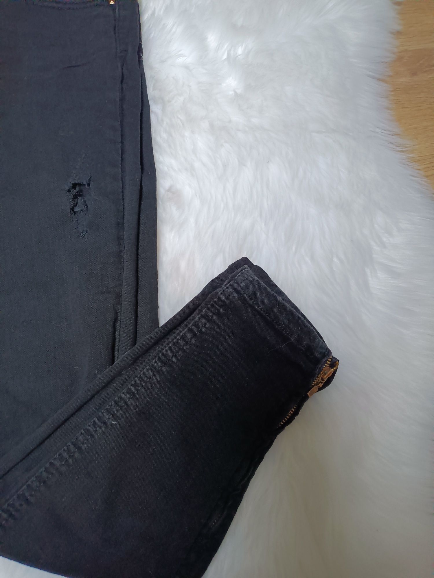 Czarne skinny rurki