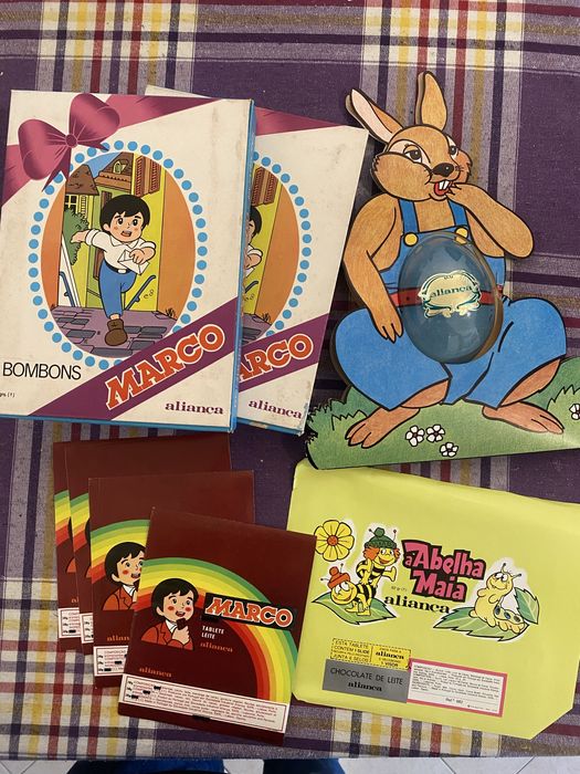 Lote de artigos chocolates Aliança