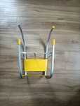 Cadeira de criança para mesa