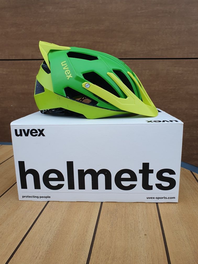 Kask rowerowy UVEX Quatro Pro