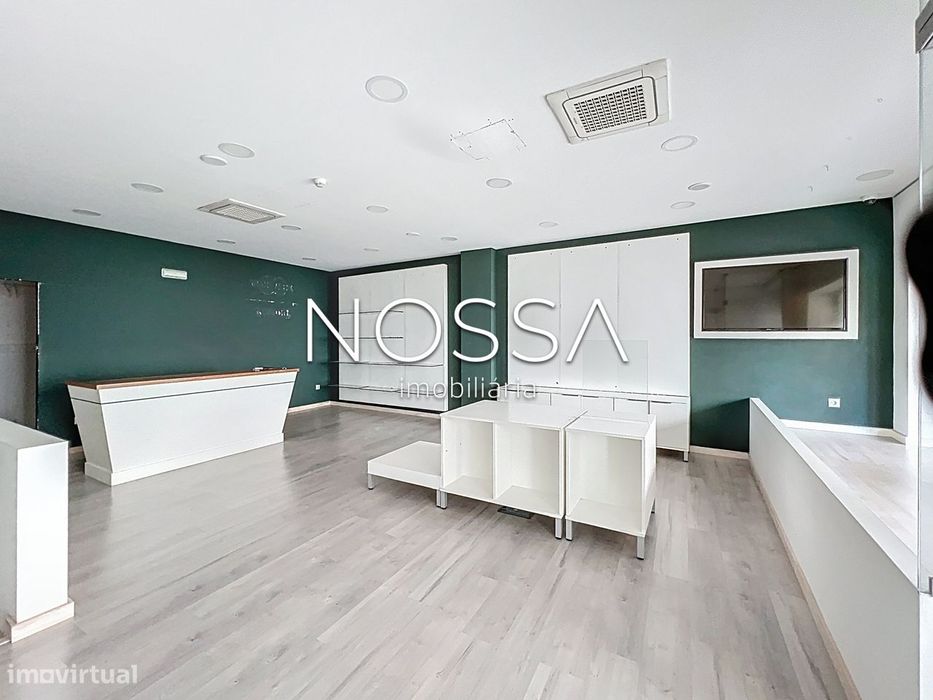 Espaço comercial em Évora renovado