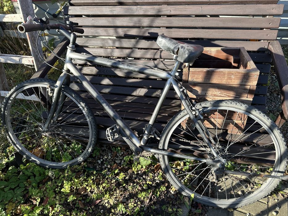 Rower z ramą do remontu