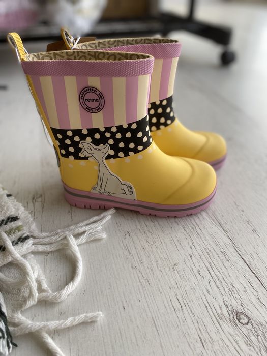Яскраві гумові чобітки від Reima для дівчинки р. 28