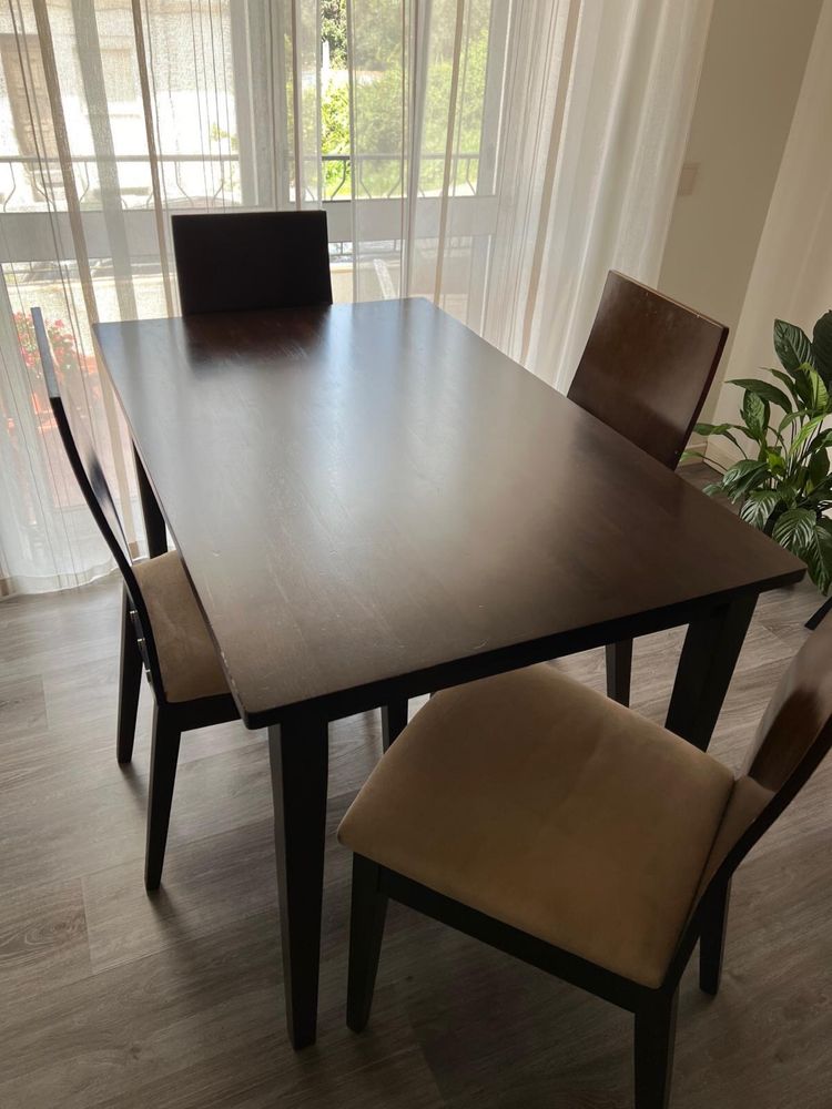 Mesa jantar + 4 cadeiras