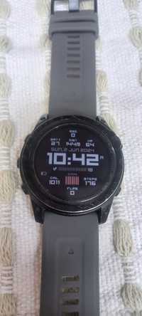 Garmin 7 tactix.