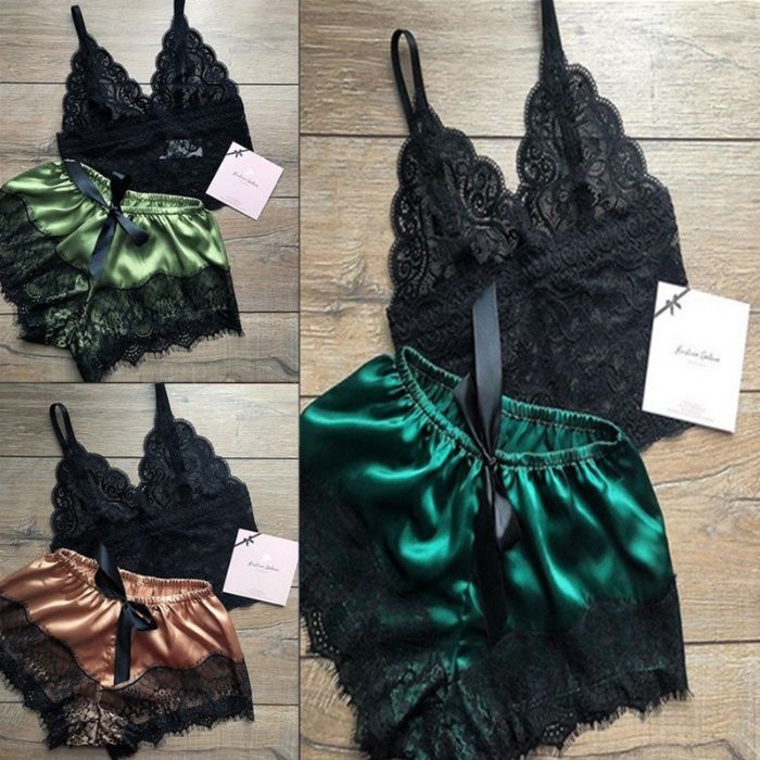 Атласна гарна піжама