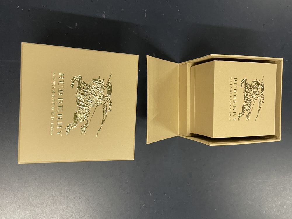 Burberry box oryginalne etui nowe pudełko na zegarek z dokumentami
