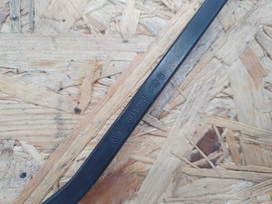 Ramię ramiona wycieraczek przód zaślepki Vw Polo 9n 4 IV 1.2 4r