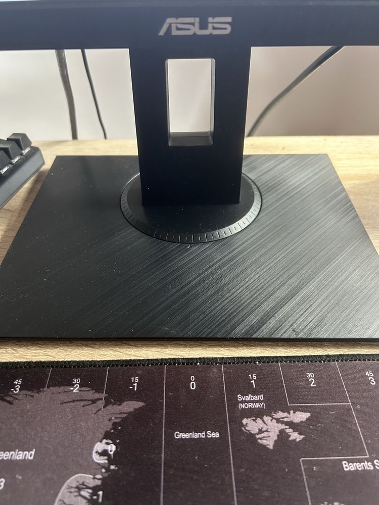 Monitor Asus 24 cale