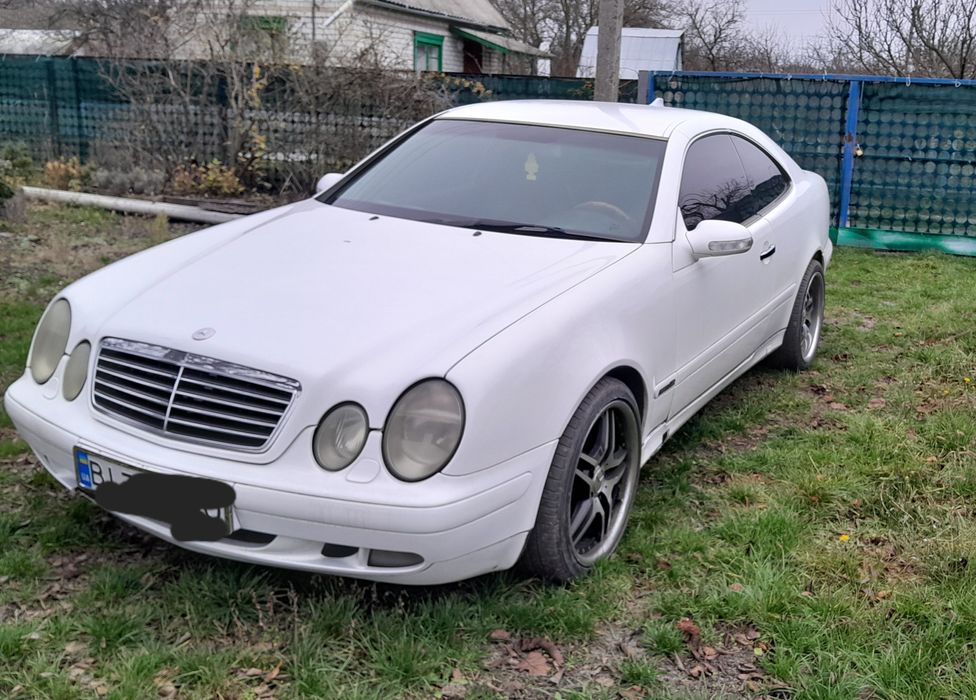 Mercedes CLK 208 купе 4.3л