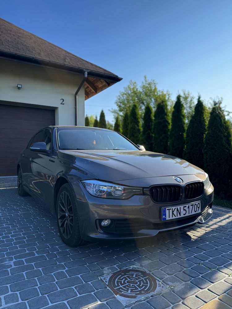 BMW F30 Seria 3 318d 143km