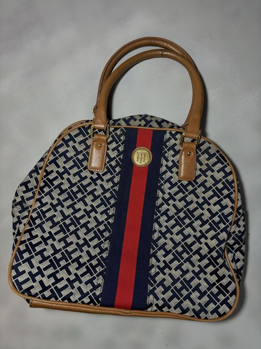 Сумка жіноча Tommy Hilfiger вінтажна монограммна середньго розміру