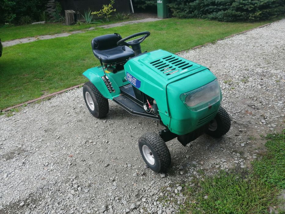 Kosiarka traktorek MTD