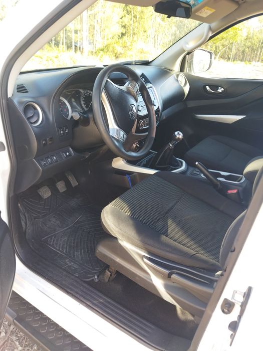 Nissan Navara d23
