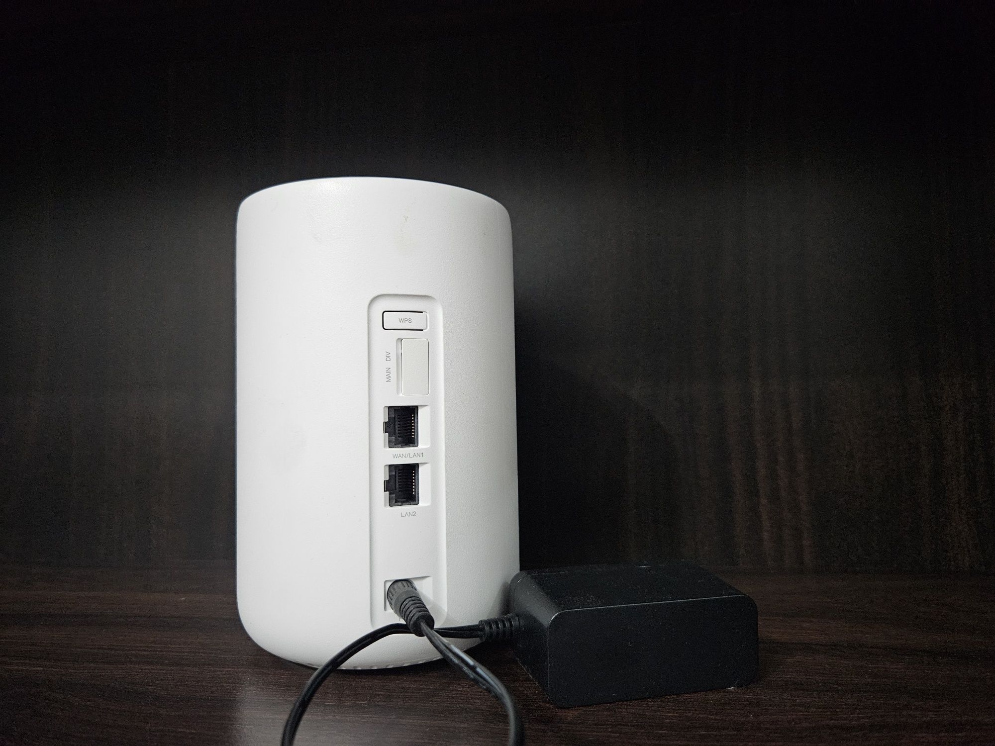 Router LTE+ TCL HH130vm
