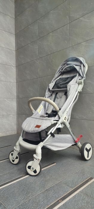 Прогулочна коляска Dearest
