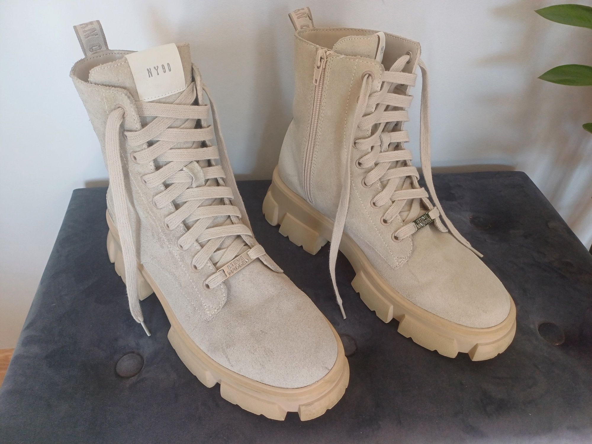 Trapery Steve Madden  rozmiar 41 Tanker Bootie buty botki damskie