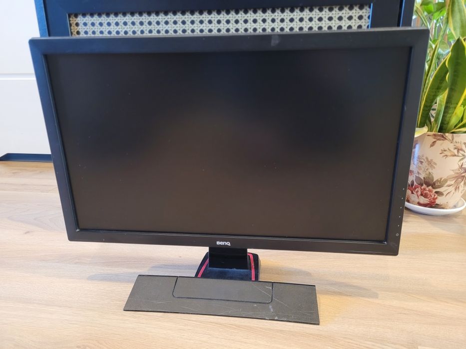 Monitor LCD BENQ GL2450-B 24 24 cale sprawny