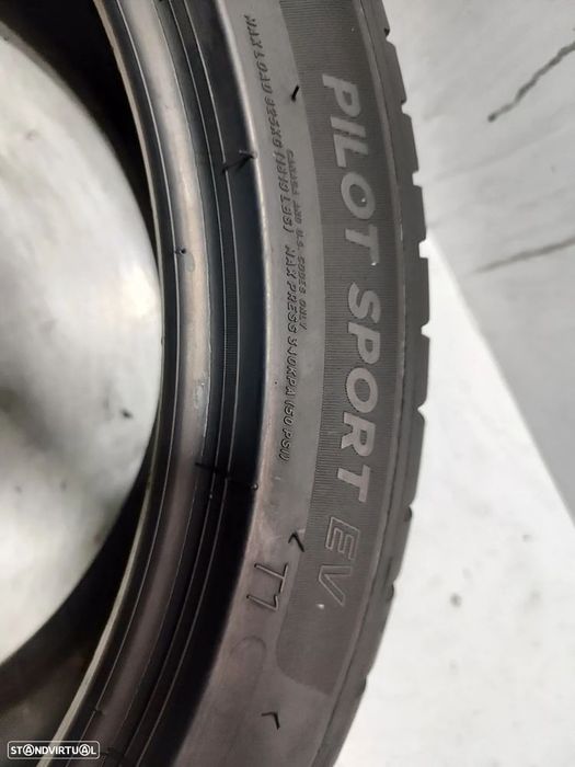 2 pneus semi novos 255-40r20 michelin - oferta dos portes
