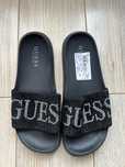 Брендове взуття GUESS
