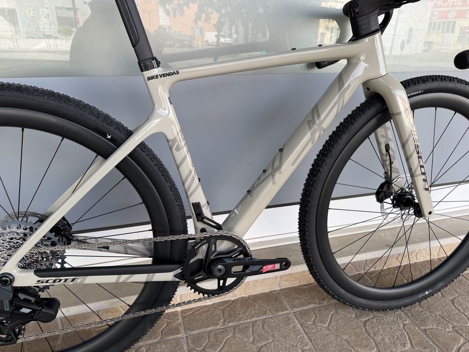 Bicicleta de Gravel Scott! 13v - rodas carbono