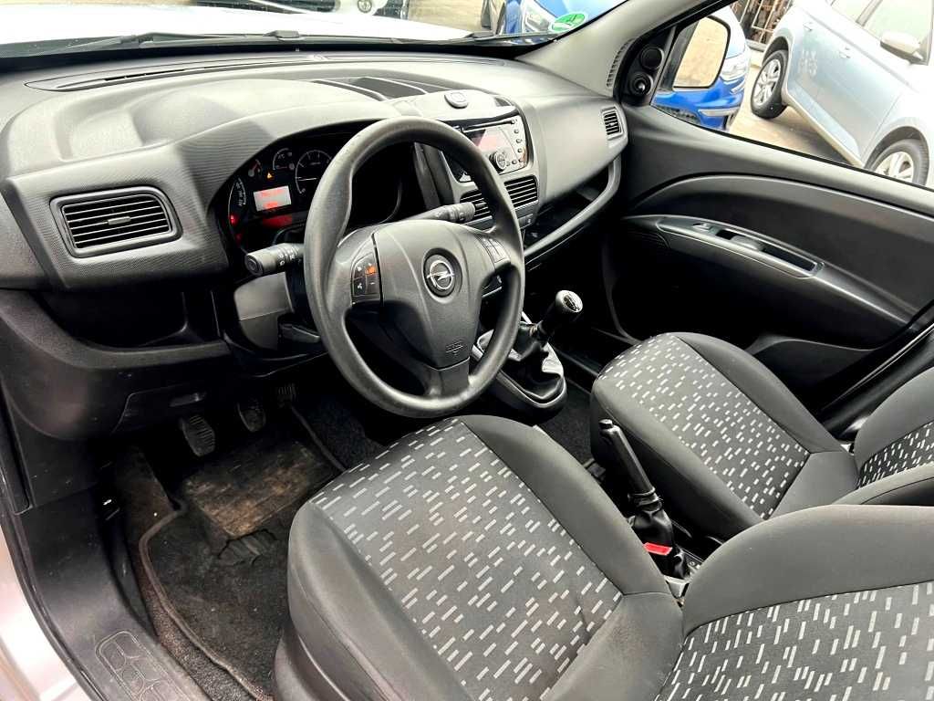 Opel Combo 2016 1.3 MT Diesel Passanger