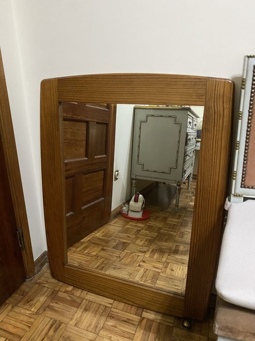 Espelho com modura em pinho