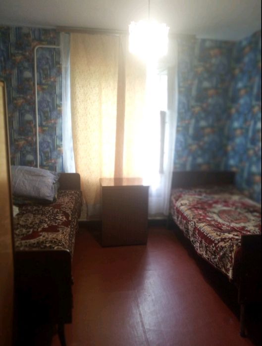 Продається 2 кімн. Центр. 52м, Гетьмана Полуботка буд 80. Терміново!