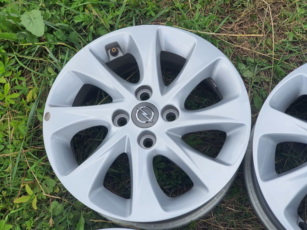 Alufelgi 15 Opel Karl 4x100 ET50 TPMS Czujniki ciśnienia