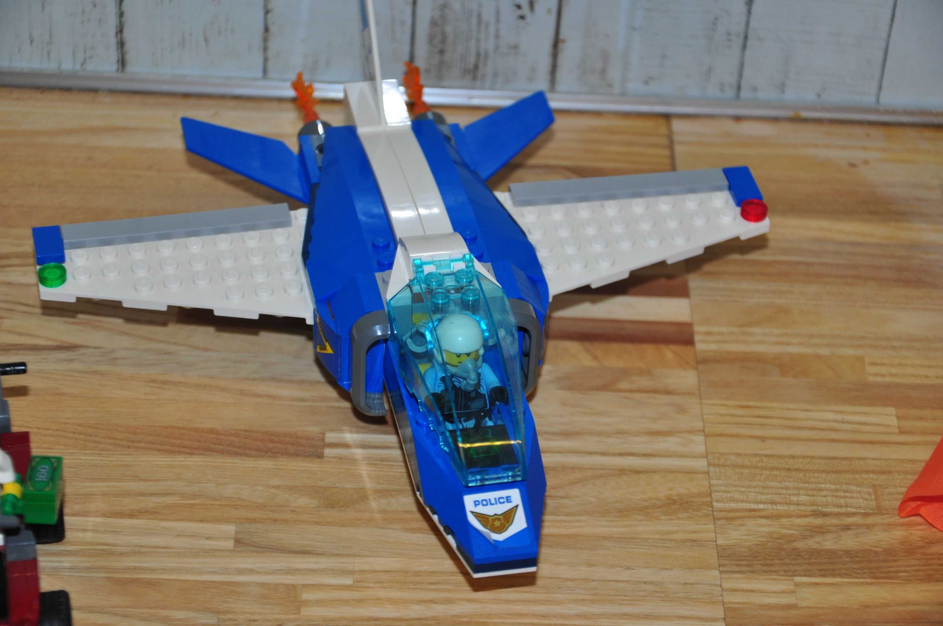 Z0279 Zestaw LEGO City 60208-1 Aresztowanie spadochroniarza
